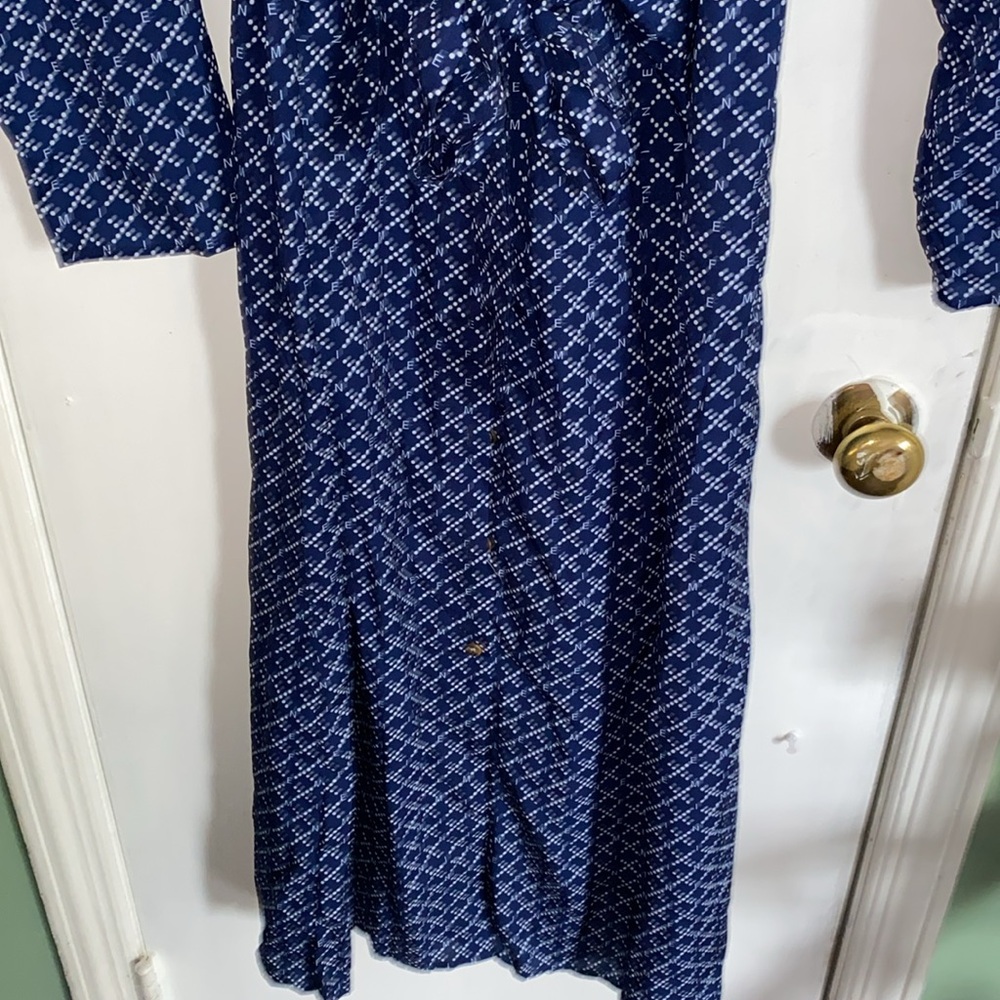 Dress - Picture 4 of 6